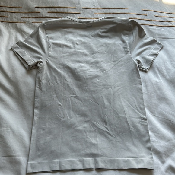 Skims white t shirt - Picture 5 of 7